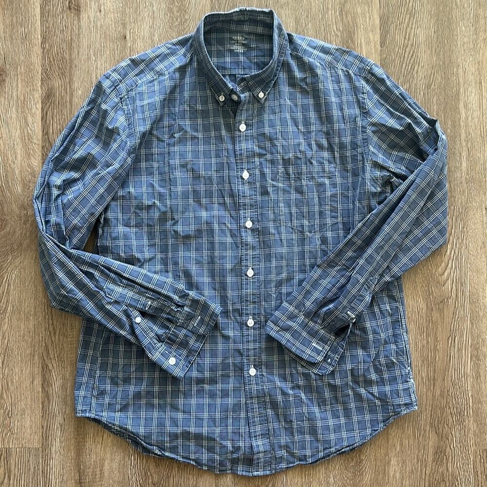 J.Crew Light Weight Button Front Long Sleeve Shirt Blue & White Plaid Size Large